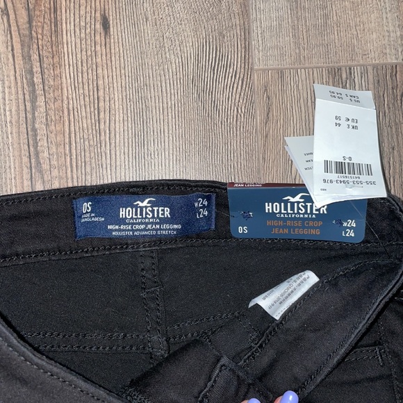 Hollister Black Ripped Jeans - Picture 3 of 5